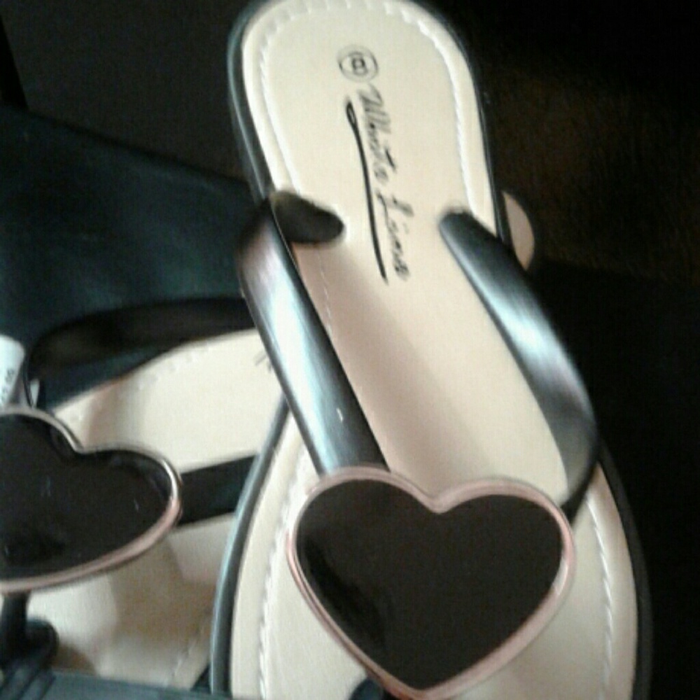 Sandals - Picture 3 of 3